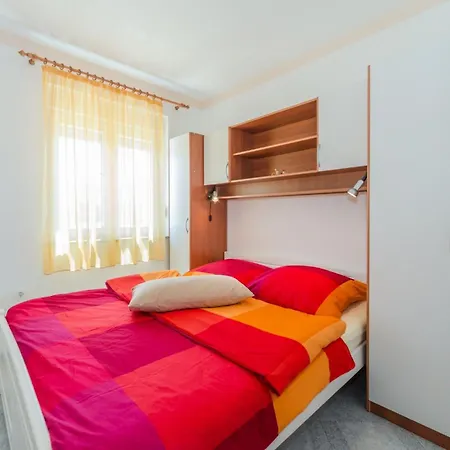 Hudic 3 By Interhome Apartment