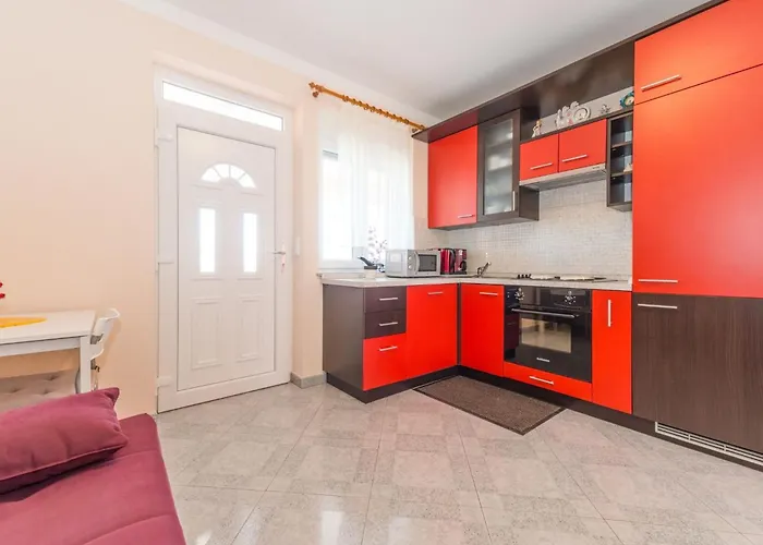 Apartment Hudic 3 By Interhome