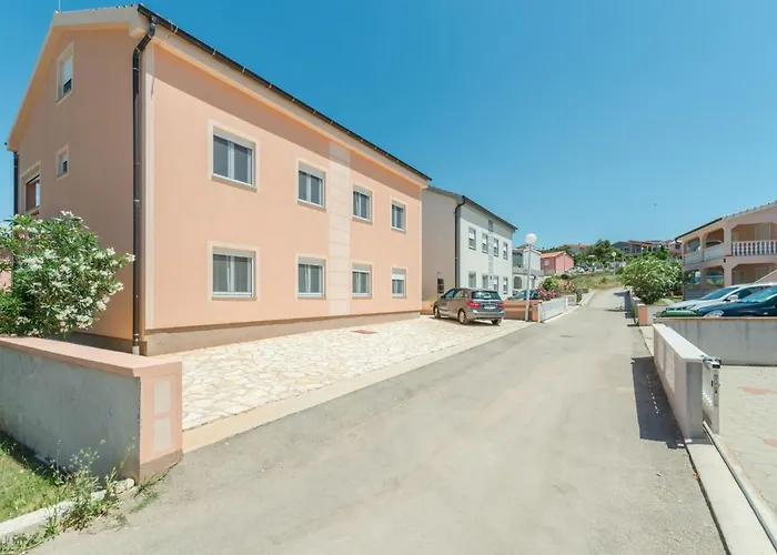 Apartment Hudic 3 By Interhome *